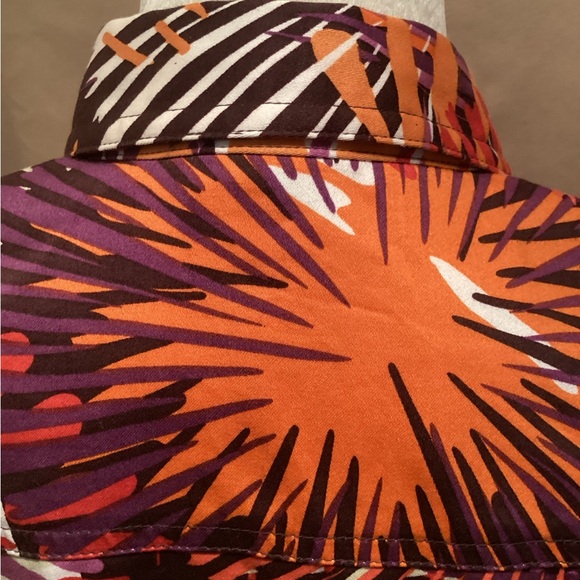 Lark Lane light weight jacket size 4P multiple colors ( orange,red,purple) - Picture 4 of 9